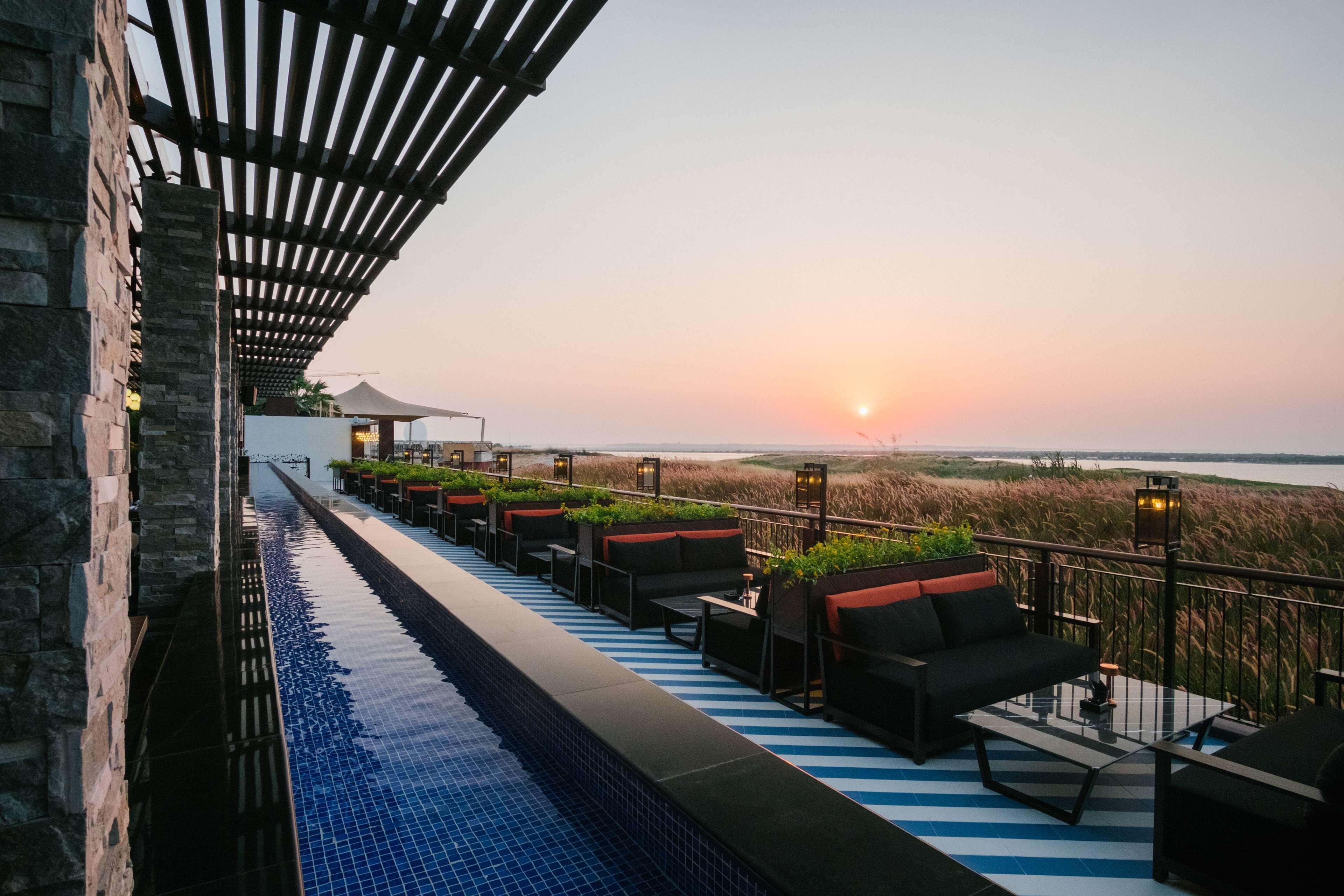 Radisson Blu Hotel, Abu Dhabi Yas Island Esterno foto