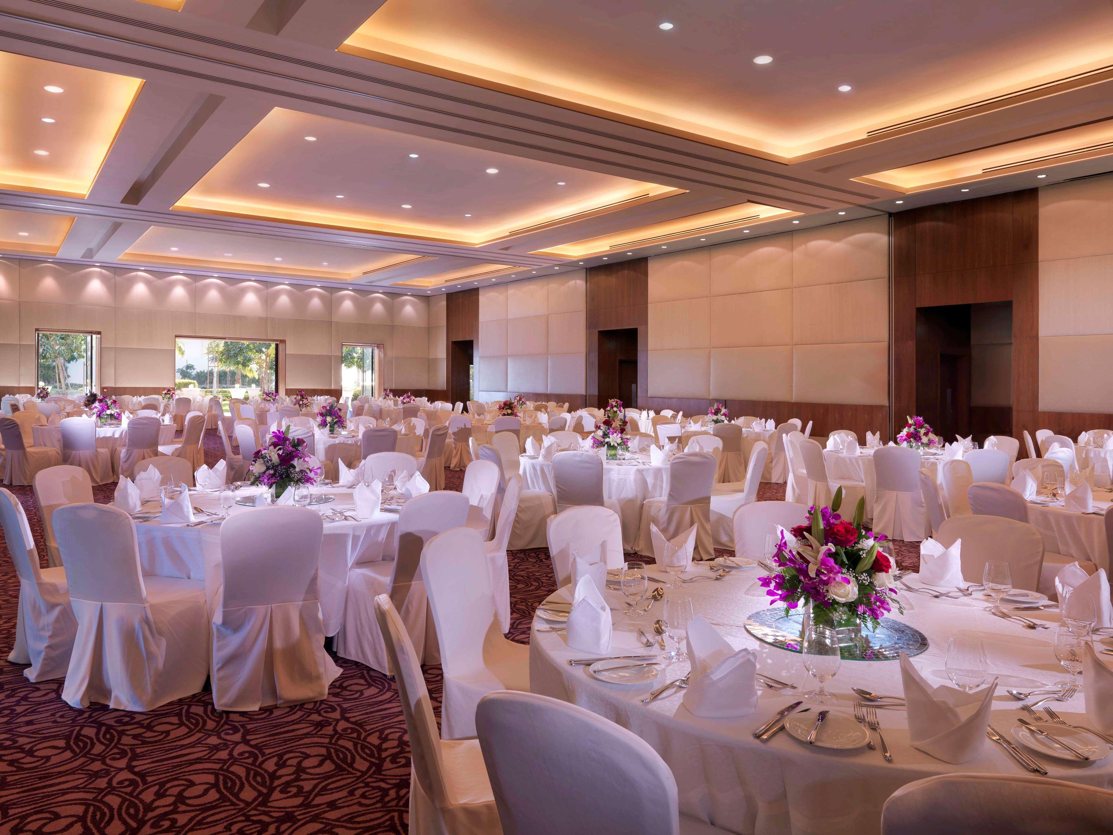 Radisson Blu Hotel, Abu Dhabi Yas Island Esterno foto