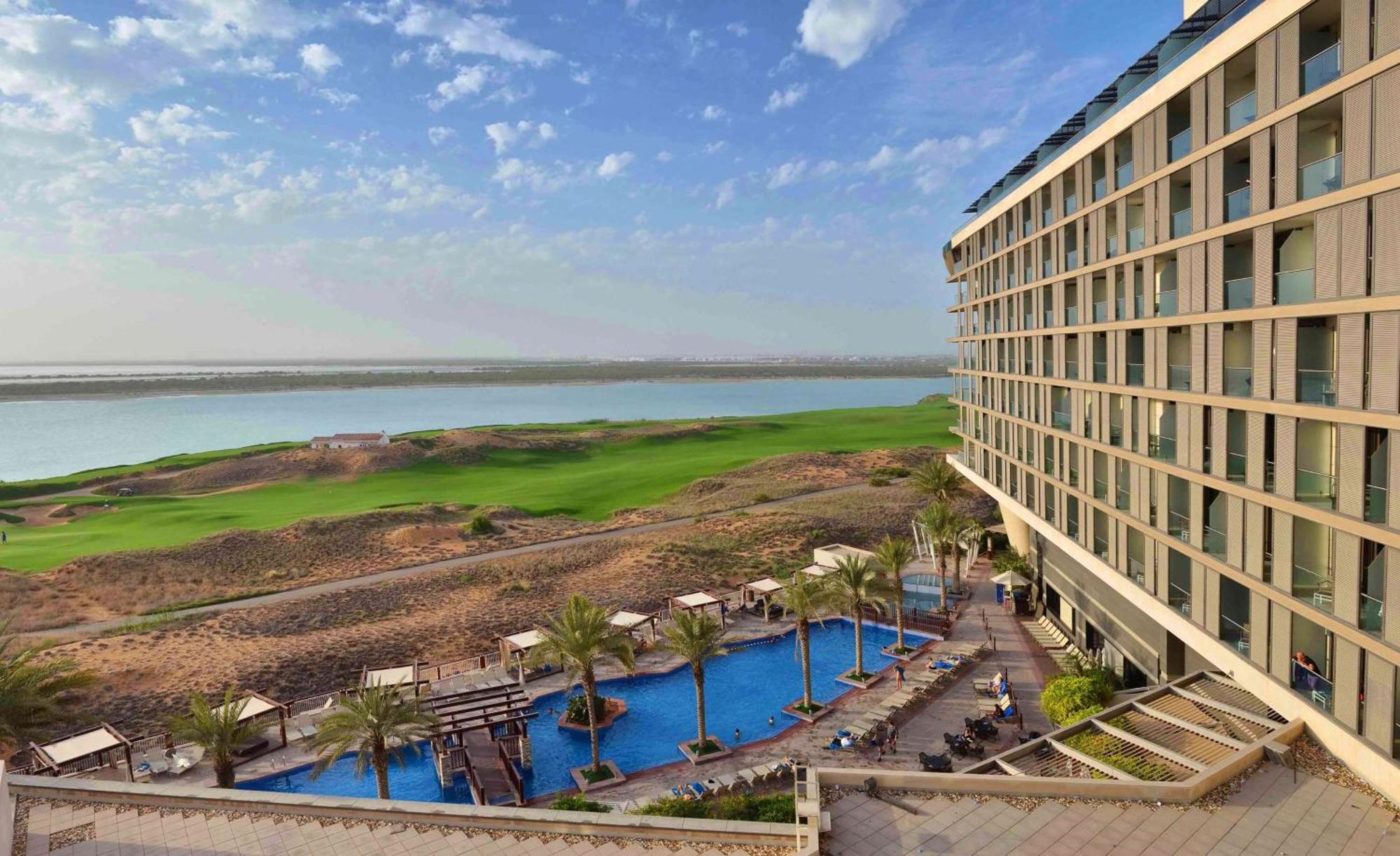 Radisson Blu Hotel, Abu Dhabi Yas Island Esterno foto
